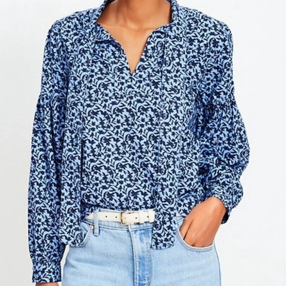 LOFT Tops - Loft V-Neck Tie Neck Popover Top in a blue floral pattern Long Sleeve XL